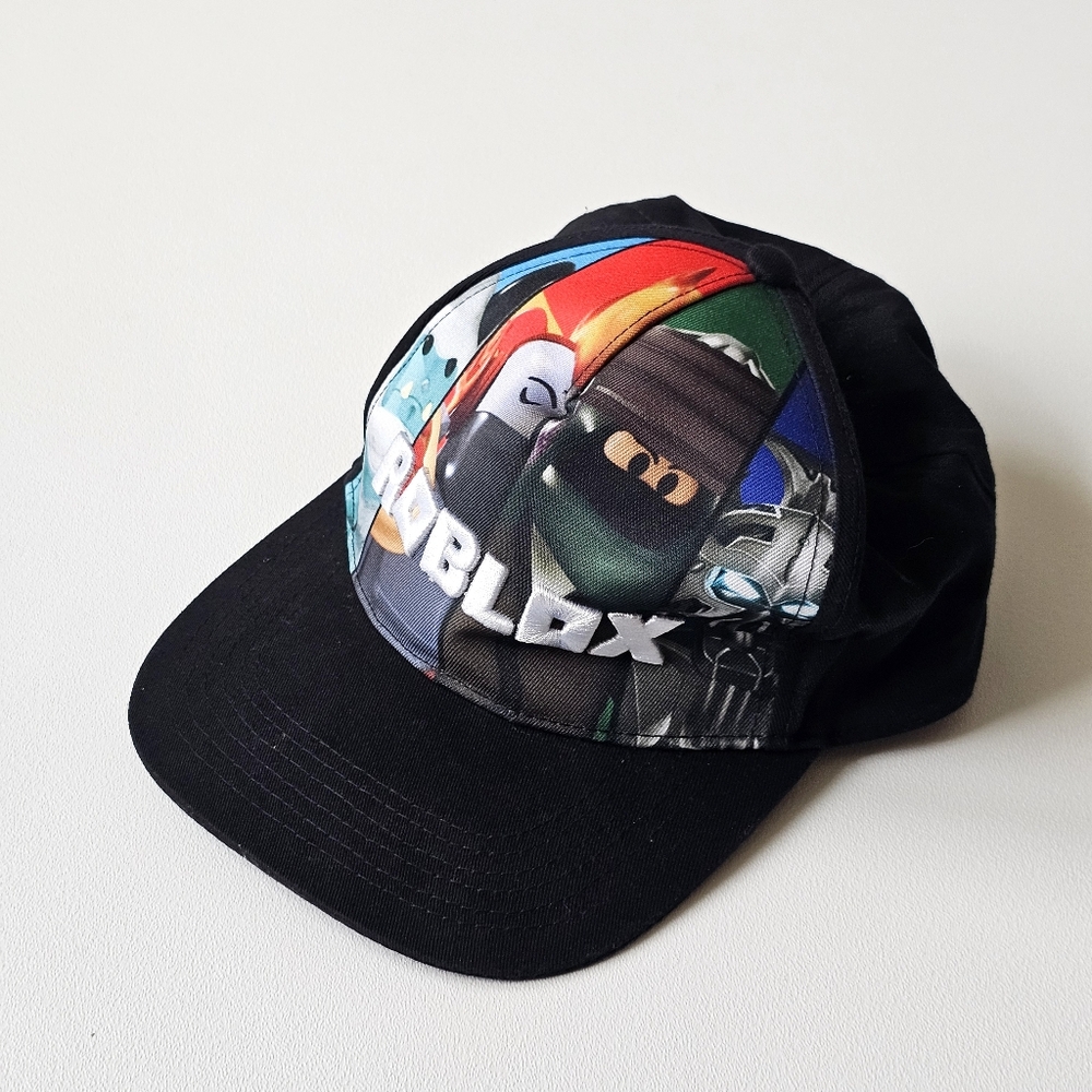 Roblox Youth Baseball Cap Snapback NWOT Adjustable Character Graphic